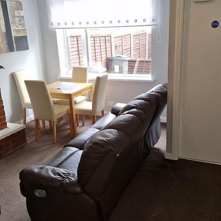 4 Bedroom Perfect Home For The Family Getaway Birmingham Eksteriør bilde
