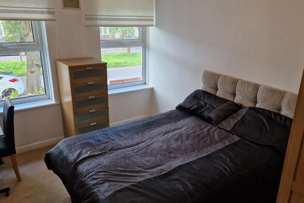4 Bedroom Perfect Home For The Family Getaway Birmingham Eksteriør bilde